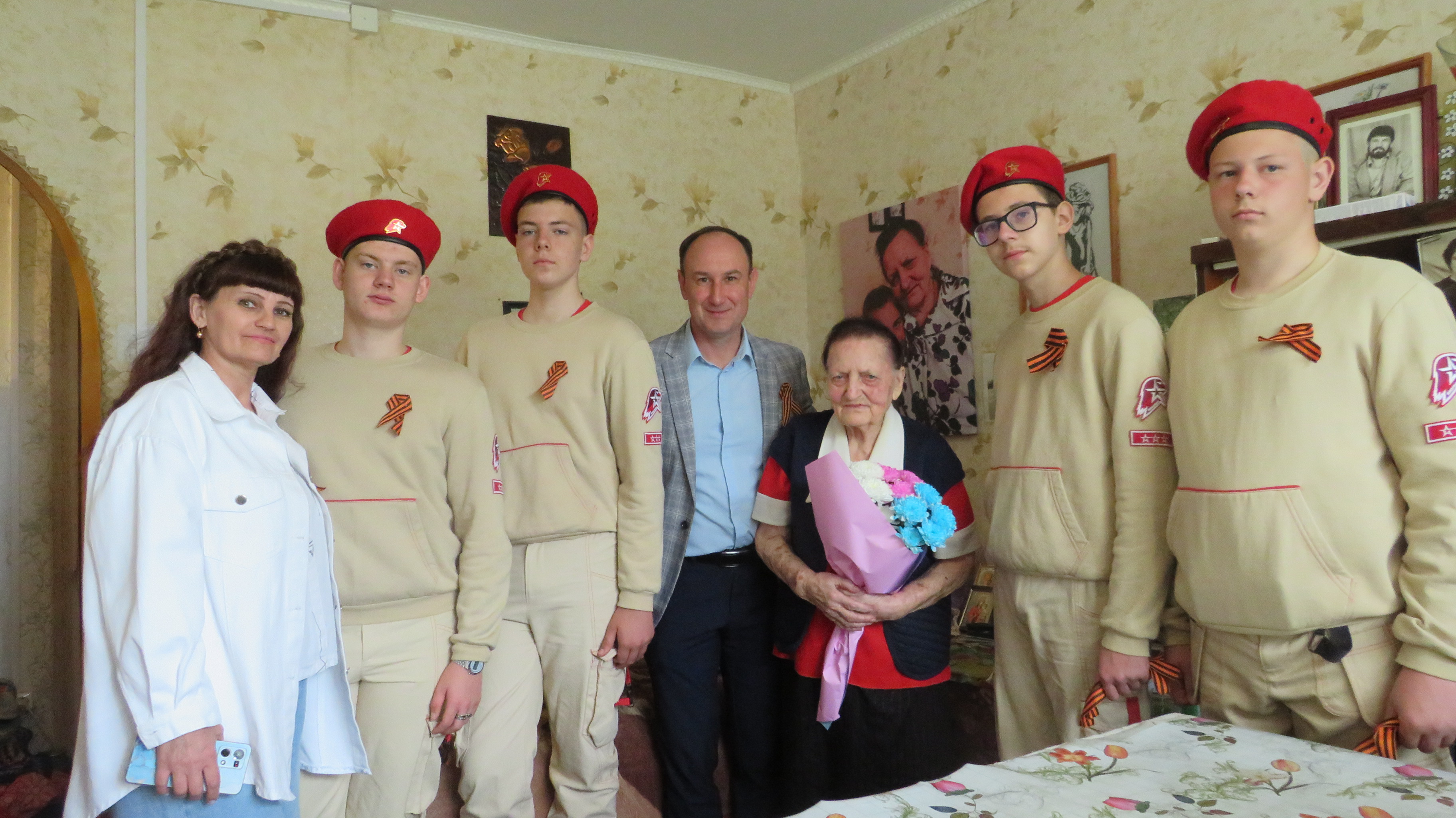 «Добро до двери».